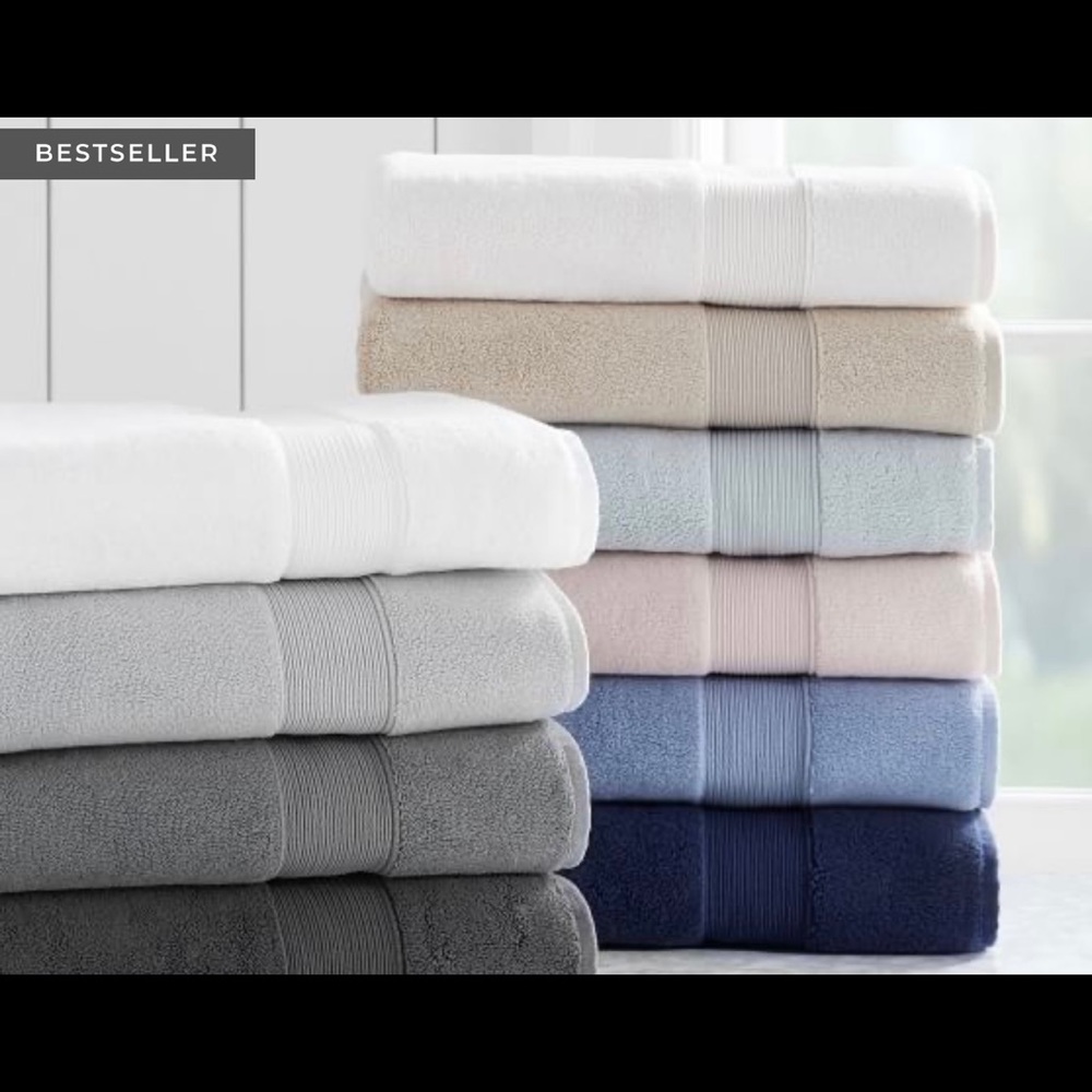 Pottery Barn Turkish Towel Set